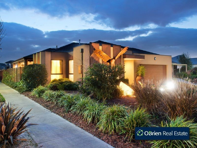 28 The Esplanade, Narre Warren South VIC 3805