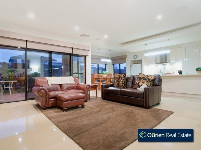28 The Esplanade, Narre Warren South VIC 3805