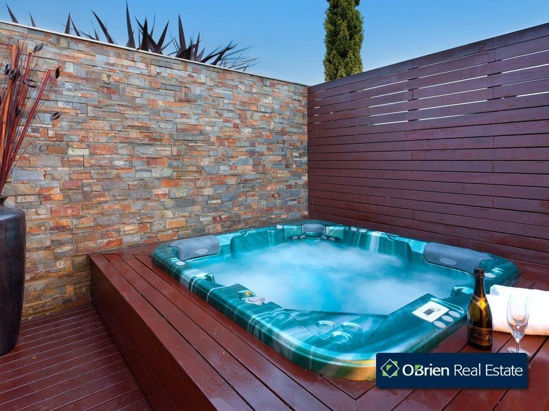 10 Parish Court, Narre Warren South VIC 3805