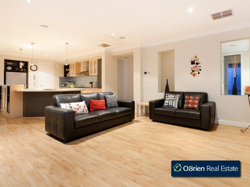 10 Parish Court, Narre Warren South VIC 3805