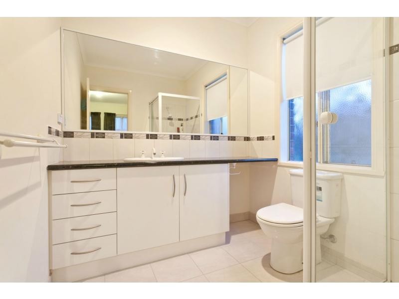 13 Vaucluse Street, Berwick VIC 3806