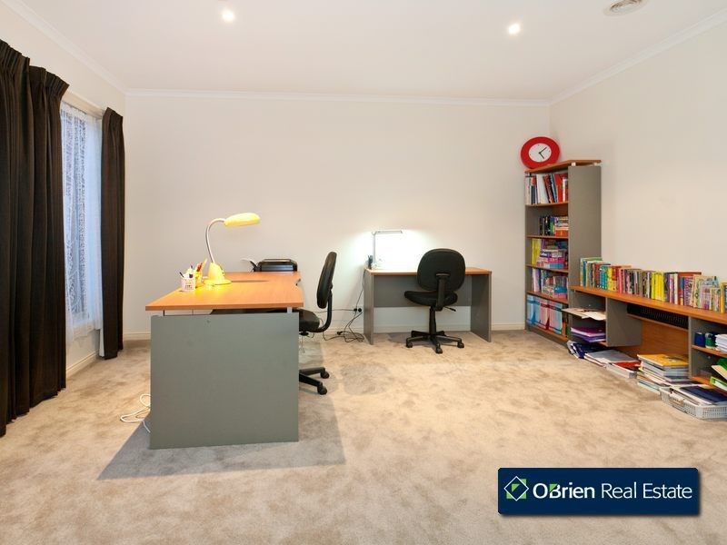 13 Vaucluse Street, Berwick VIC 3806