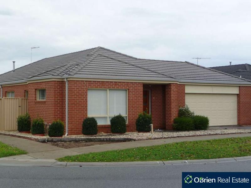 21 Montpelier Drive, Berwick VIC 3806