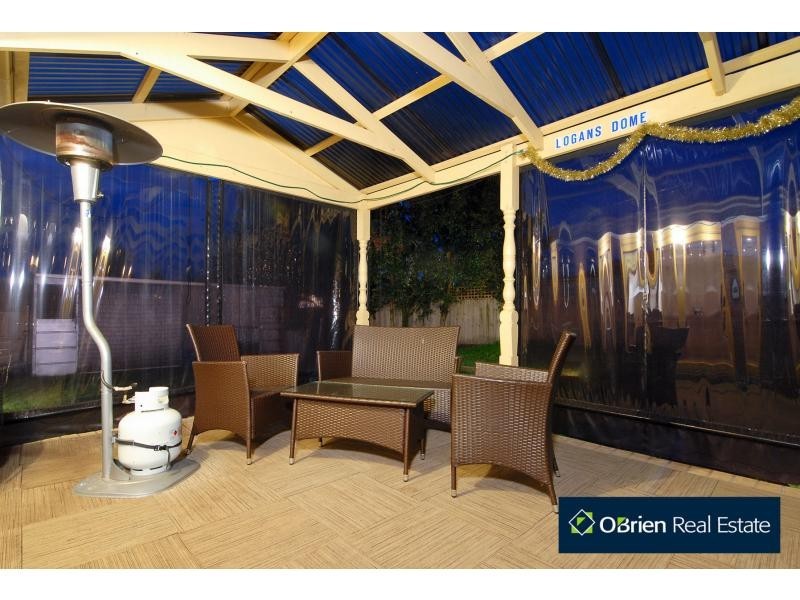 44 Amber Crescent, Narre Warren VIC 3805