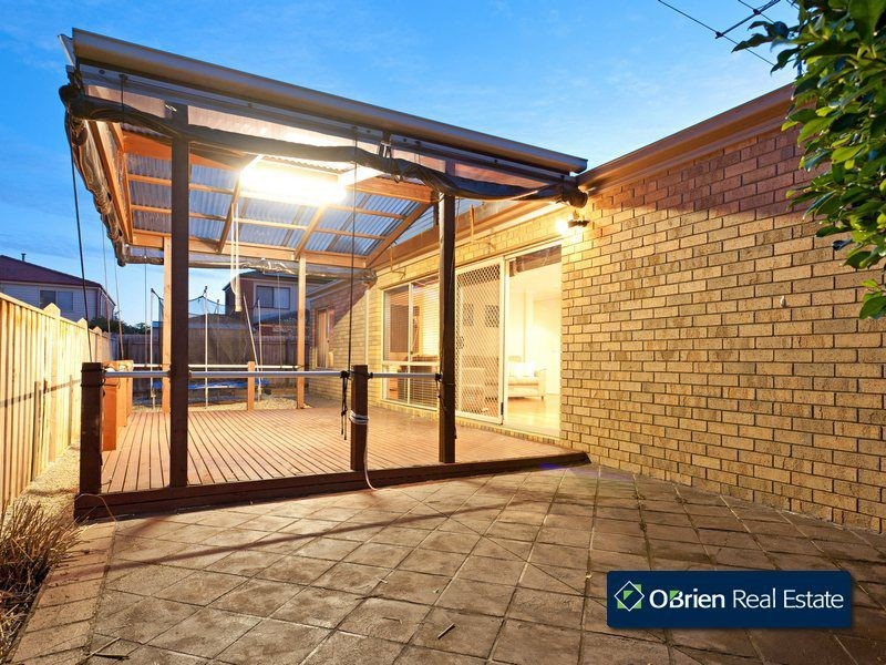 19 Napier Way, Narre Warren South VIC 3805