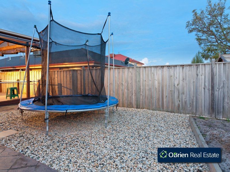 19 Napier Way, Narre Warren South VIC 3805