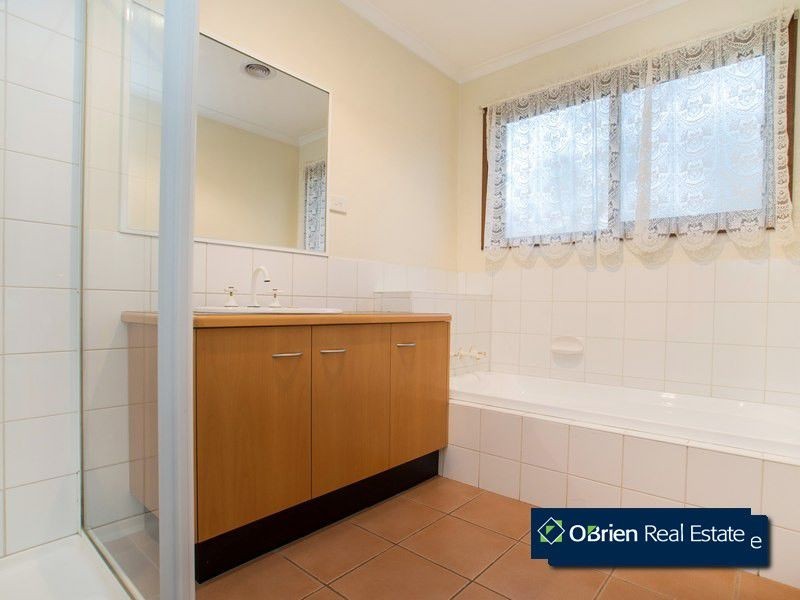 1/7 Brisbane Street, Berwick VIC 3806