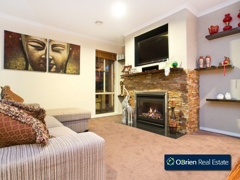 20 Pendulum Place, Berwick VIC 3806