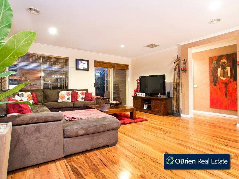 20 Pendulum Place, Berwick VIC 3806