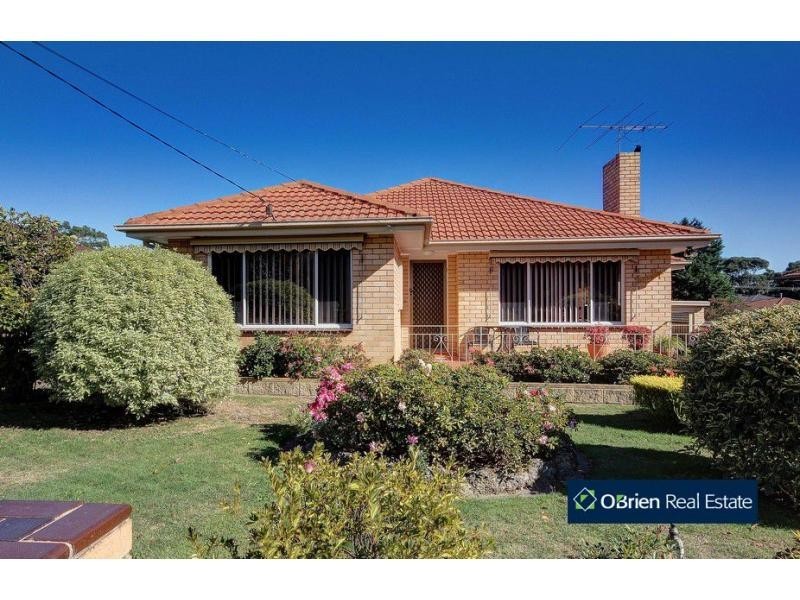22 Evan Street, Berwick VIC 3806