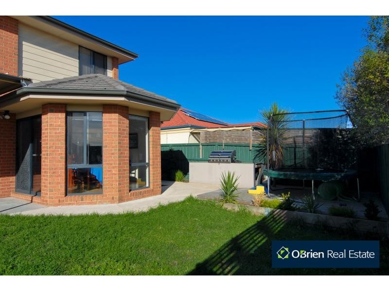 21 Harrington Drive, Narre Warren South VIC 3805