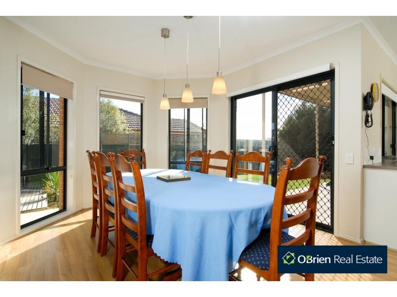 21 Harrington Drive, Narre Warren South VIC 3805