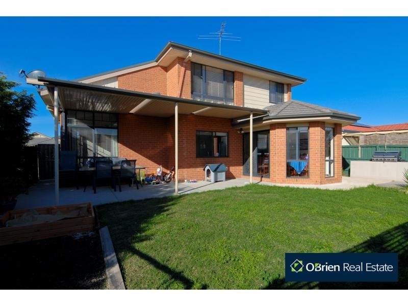 21 Harrington Drive, Narre Warren South VIC 3805