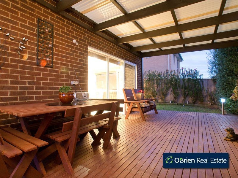 53 Premier Drive, Berwick VIC 3806