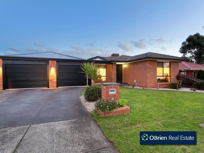 19 Coowarra Way, Berwick VIC 3806