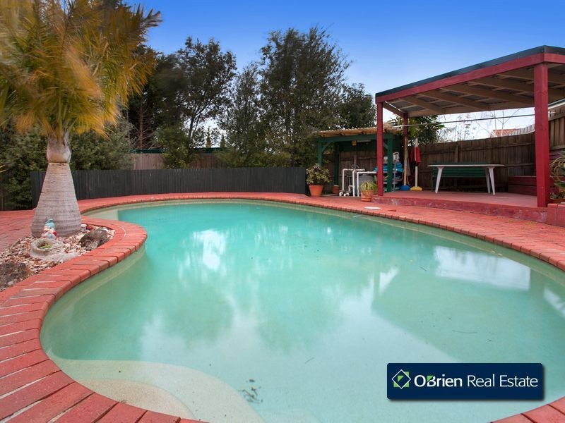 6 Lambert Court, Endeavour Hills VIC 3802