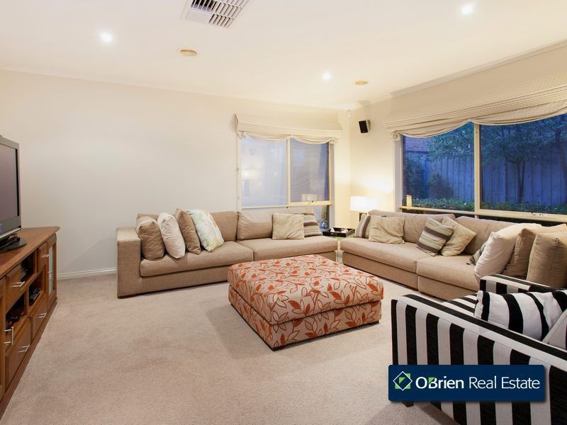 31 Ridgemont Drive, Berwick VIC 3806