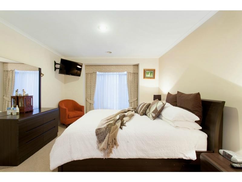 31 Ridgemont Drive, Berwick VIC 3806