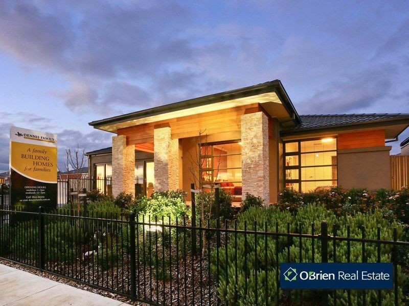 3 Villella Drive, Pakenham VIC 3810