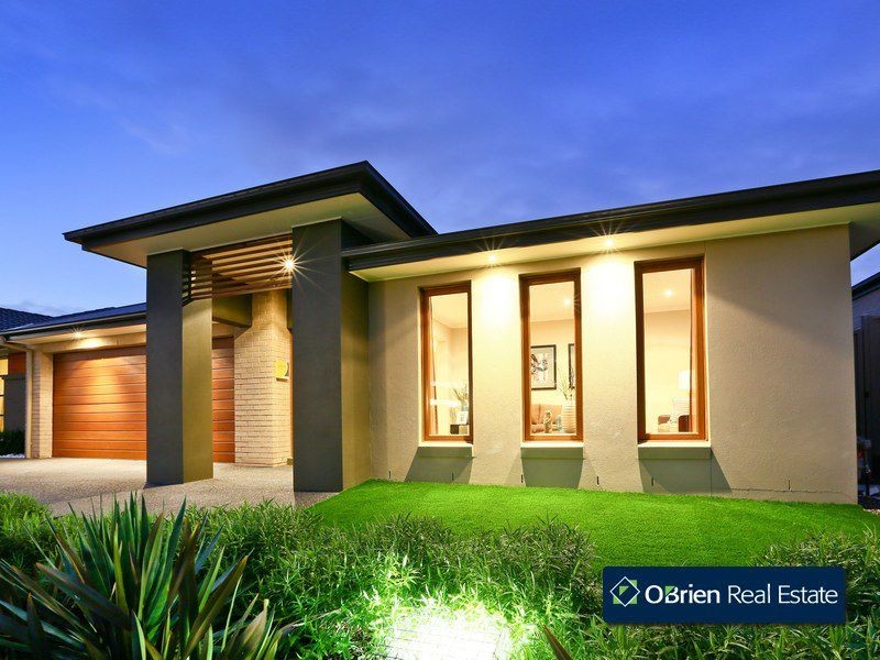 5 Villella Drive, Pakenham VIC 3810
