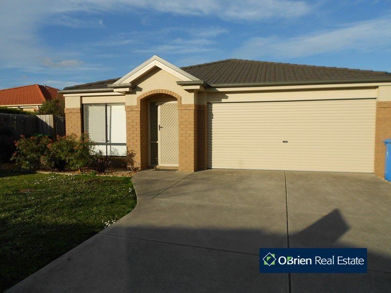 14 Eglinton Close, Berwick VIC 3806