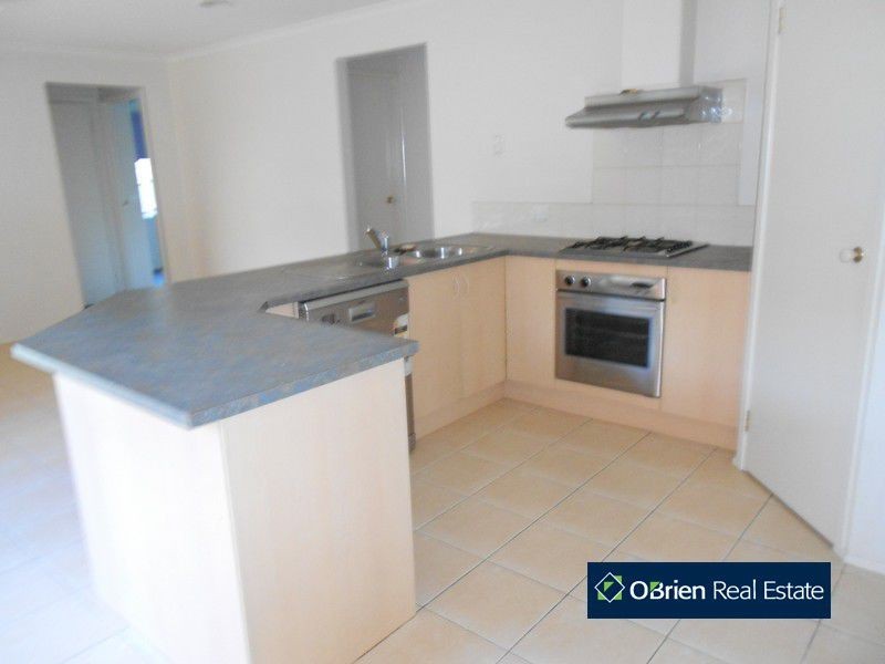 14 Eglinton Close, Berwick VIC 3806