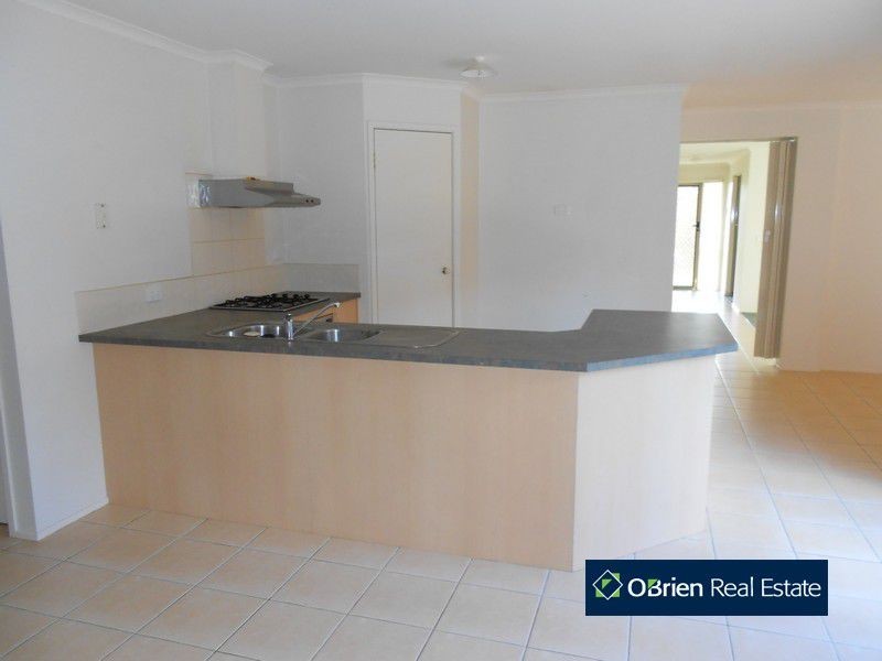 14 Eglinton Close, Berwick VIC 3806
