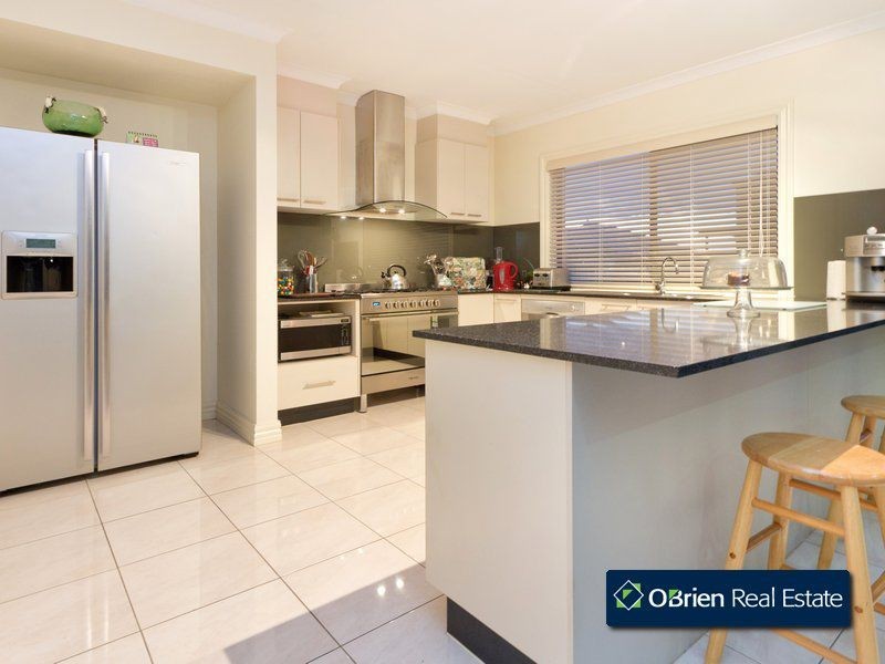 84 Grices Road, Berwick VIC 3806