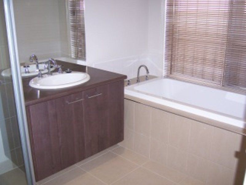 22 Mathoura Court, Berwick VIC 3806