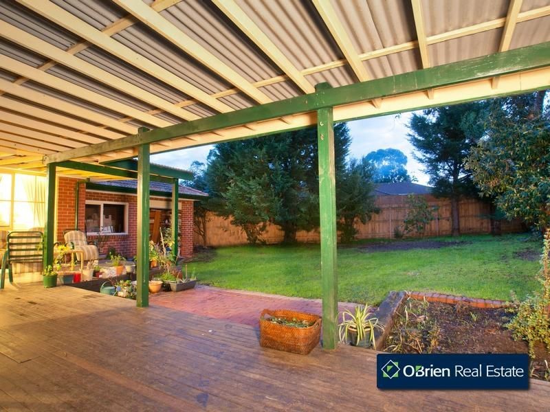 3 Neagle Mews, Berwick VIC 3806