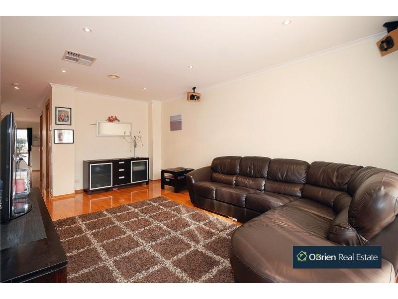 6 Grandview Terrace, Narre Warren South VIC 3805