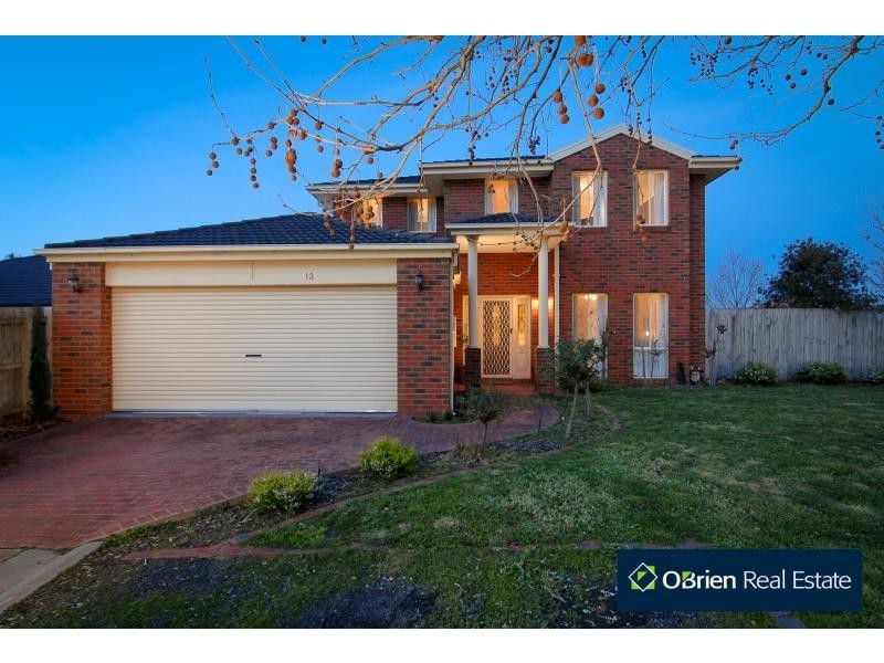 13 Arlington Place, Narre Warren South VIC 3805