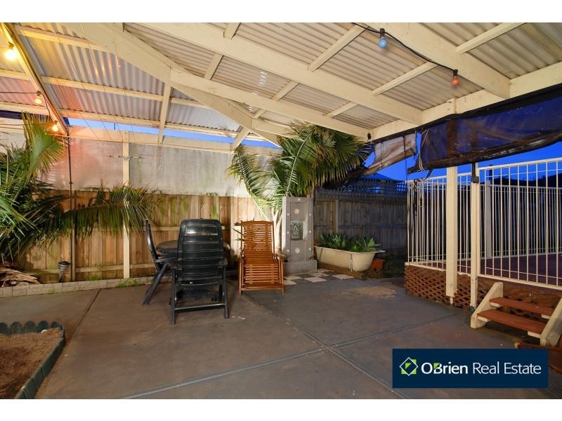 13 Arlington Place, Narre Warren South VIC 3805