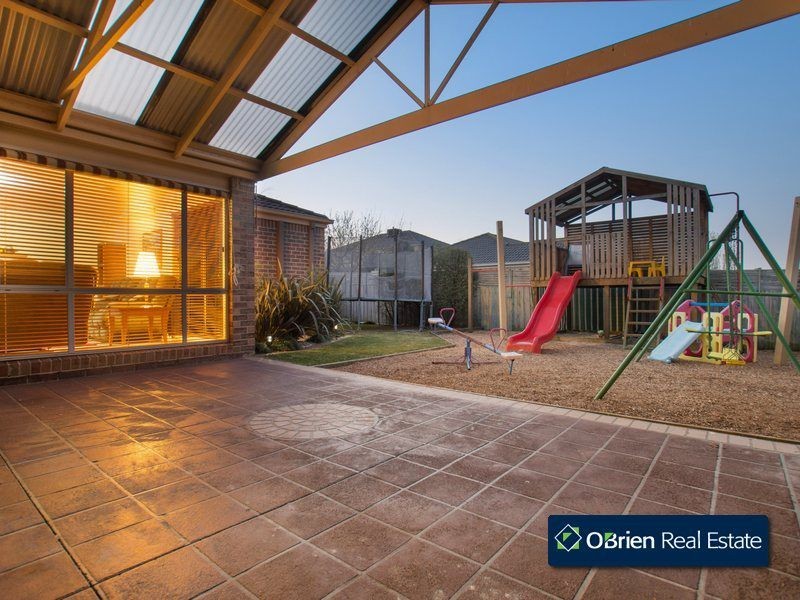 6 Lexton Street, Narre Warren South VIC 3805