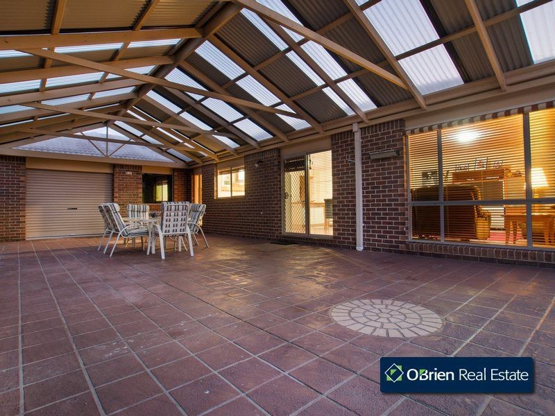 6 Lexton Street, Narre Warren South VIC 3805