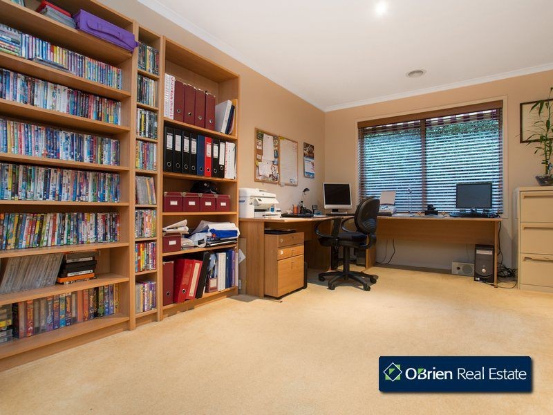 6 Lexton Street, Narre Warren South VIC 3805