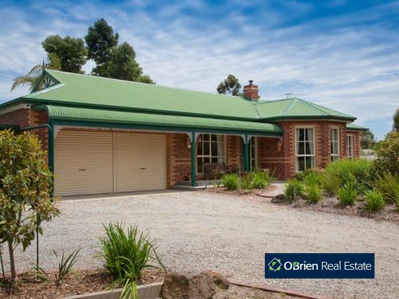 2 Penguin Close, Blind Bight VIC 3980