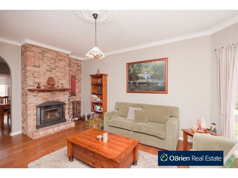 2 Penguin Close, Blind Bight VIC 3980