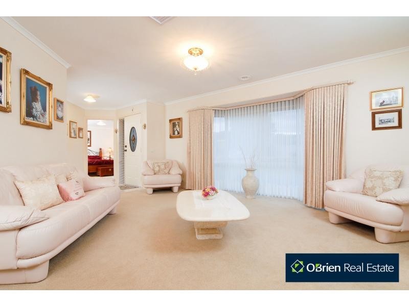 5 Carmela Close, Narre Warren VIC 3805