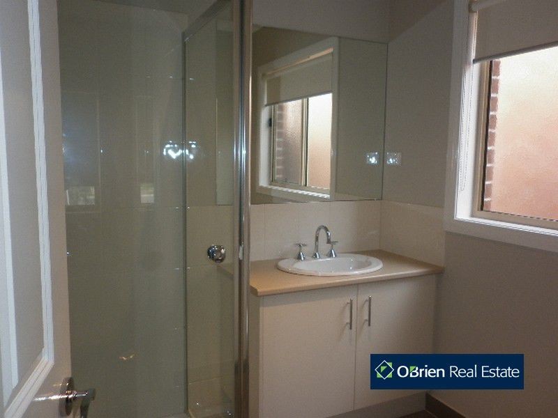 79 Sabel Drive, Cranbourne North VIC 3977