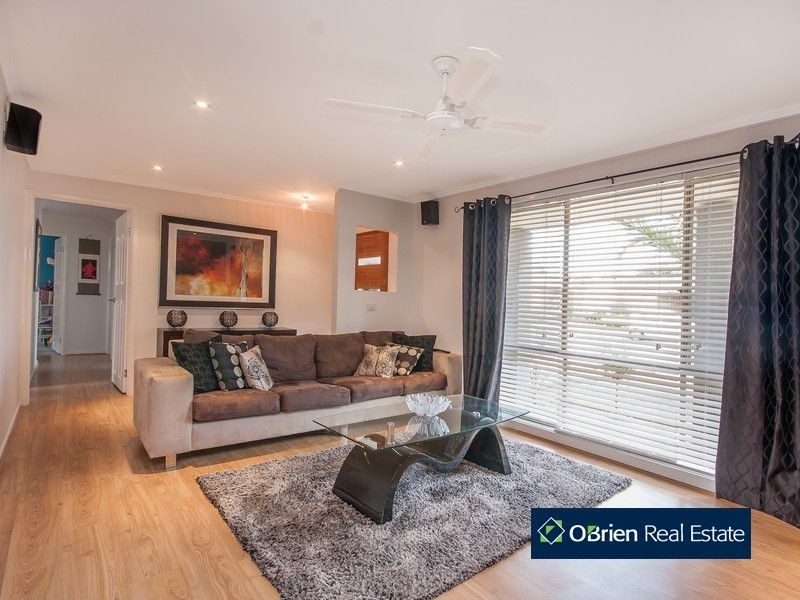 20 Willora Crescent, Cranbourne VIC 3977