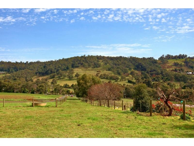 232 Army Road, Pakenham VIC 3810