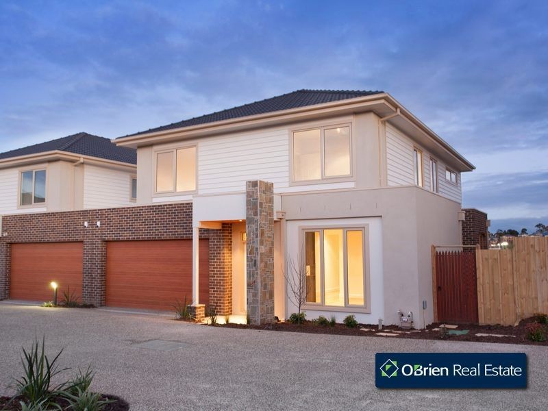 10/14 Avard Court, Berwick VIC 3806