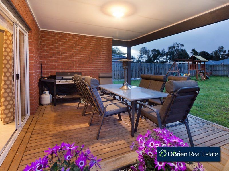 14 Georgia Close, Tooradin VIC 3980