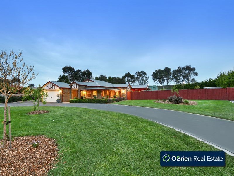 87-89 Brookvale Close, Beaconsfield VIC 3807