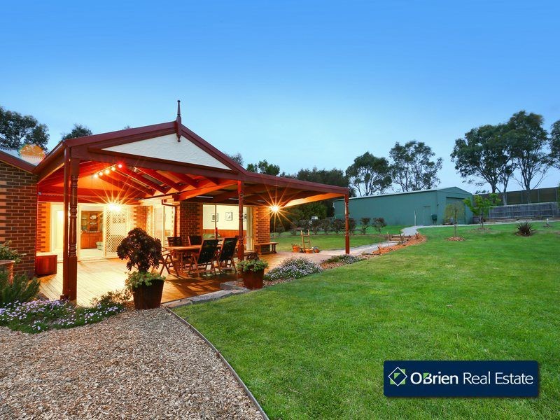 87-89 Brookvale Close, Beaconsfield VIC 3807