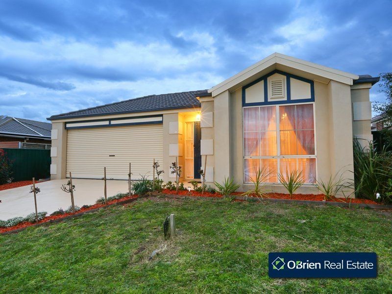10 Harrington Drive, Narre Warren South VIC 3805