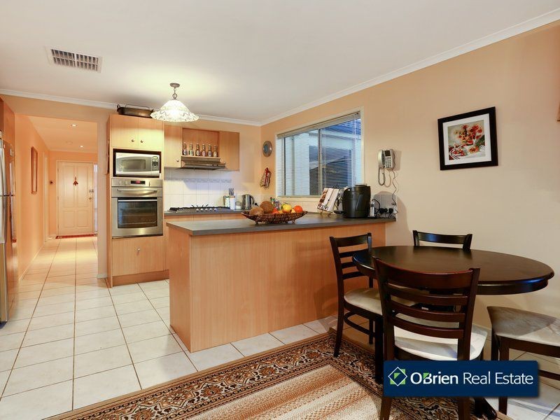 10 Harrington Drive, Narre Warren South VIC 3805