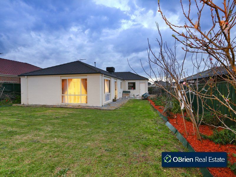 10 Harrington Drive, Narre Warren South VIC 3805