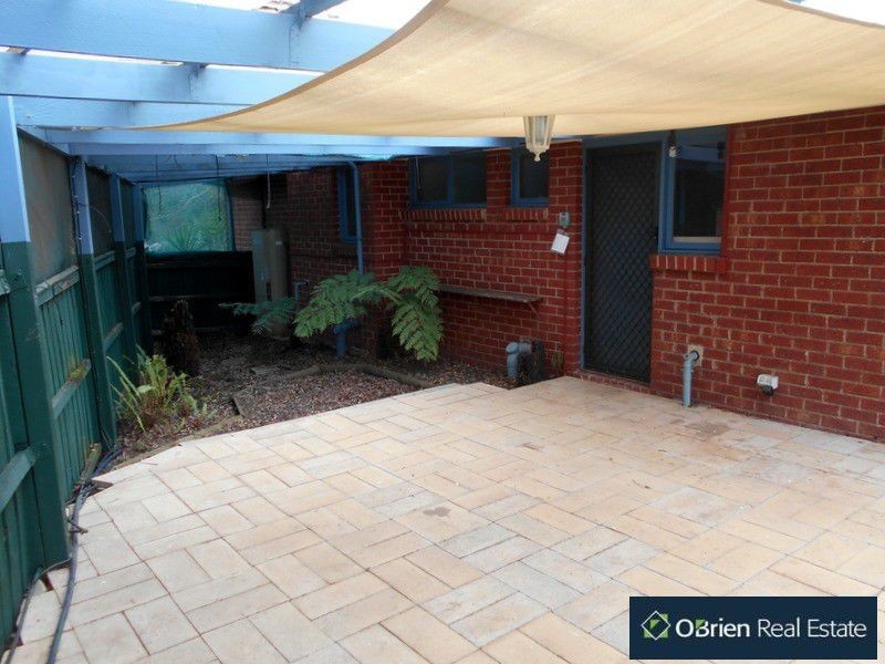 30 Leonard Avenue, Berwick VIC 3806